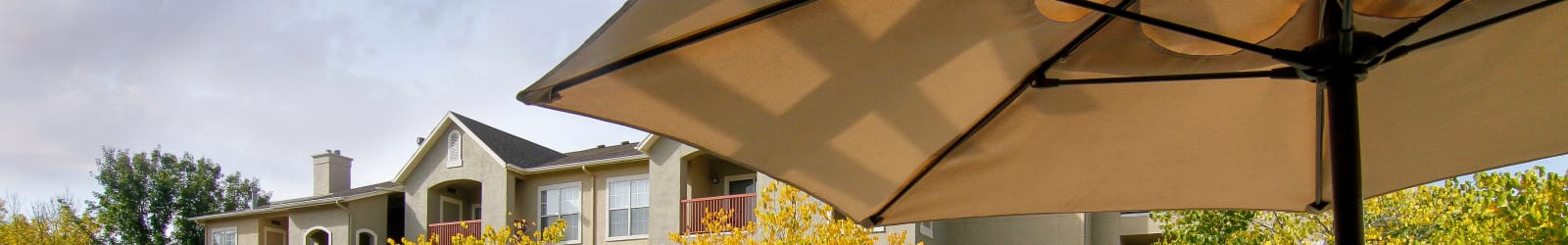 See our 1 & 2 bedroom apartments in Murray