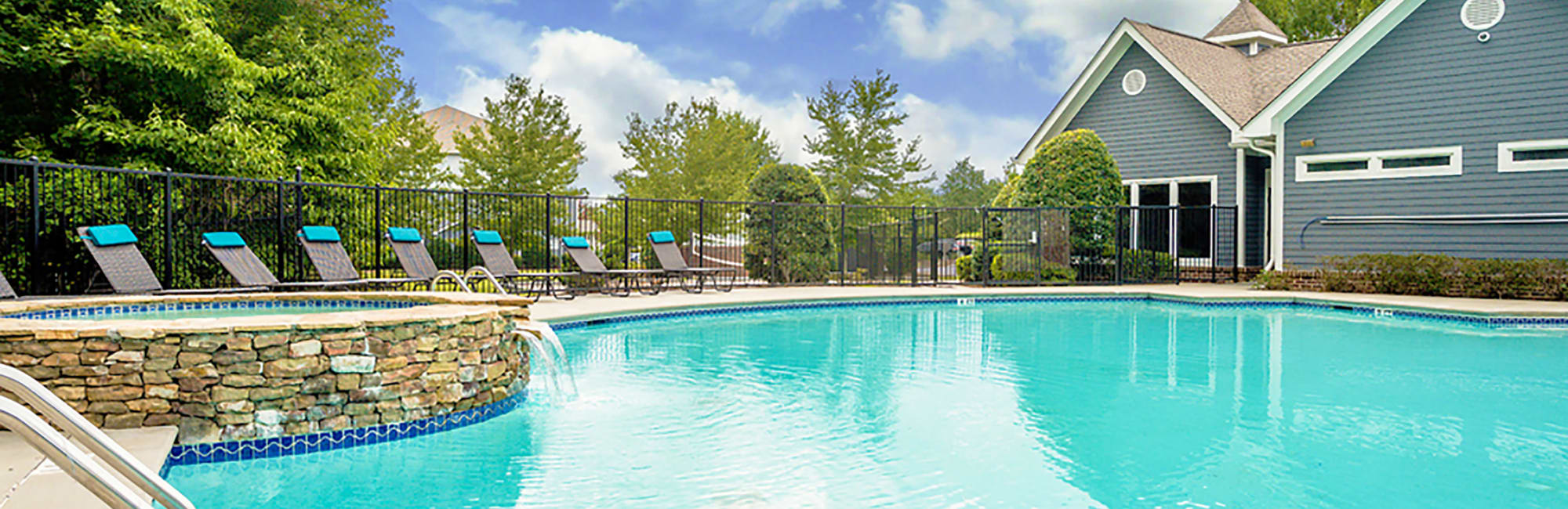 Apartments at Meadow View in College Park, Georgia