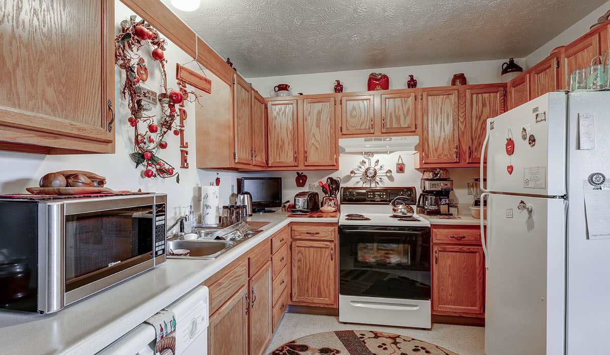 Kitchen at Stoney Ridge Homes in Cadiz, Ohio