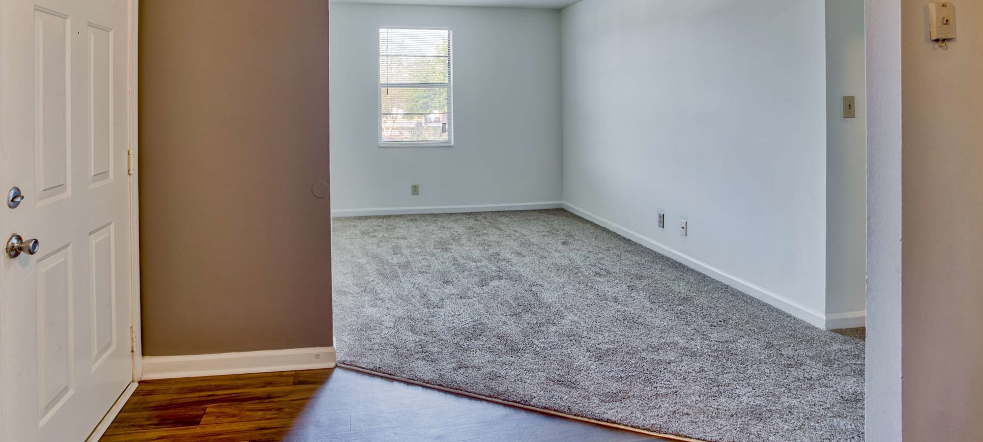 Clarksville, TN 1, 2, & 3 Bedroom Apartments in Montgomery County