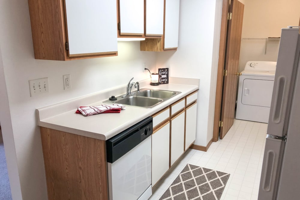 55 And Over Apartment Community In Iowa City Ia Regency Heights