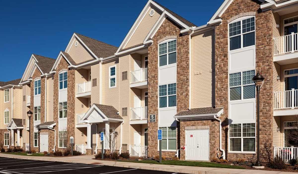 Apartment building exterior at Alterra | Rocky Hill in Rocky Hill, Connecticut