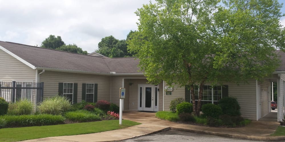 Onsite management at Park Place in Jackson, Tennessee.