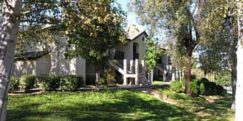 Lawn outside the house near Pinecrest Apartments in Fallbrook, California