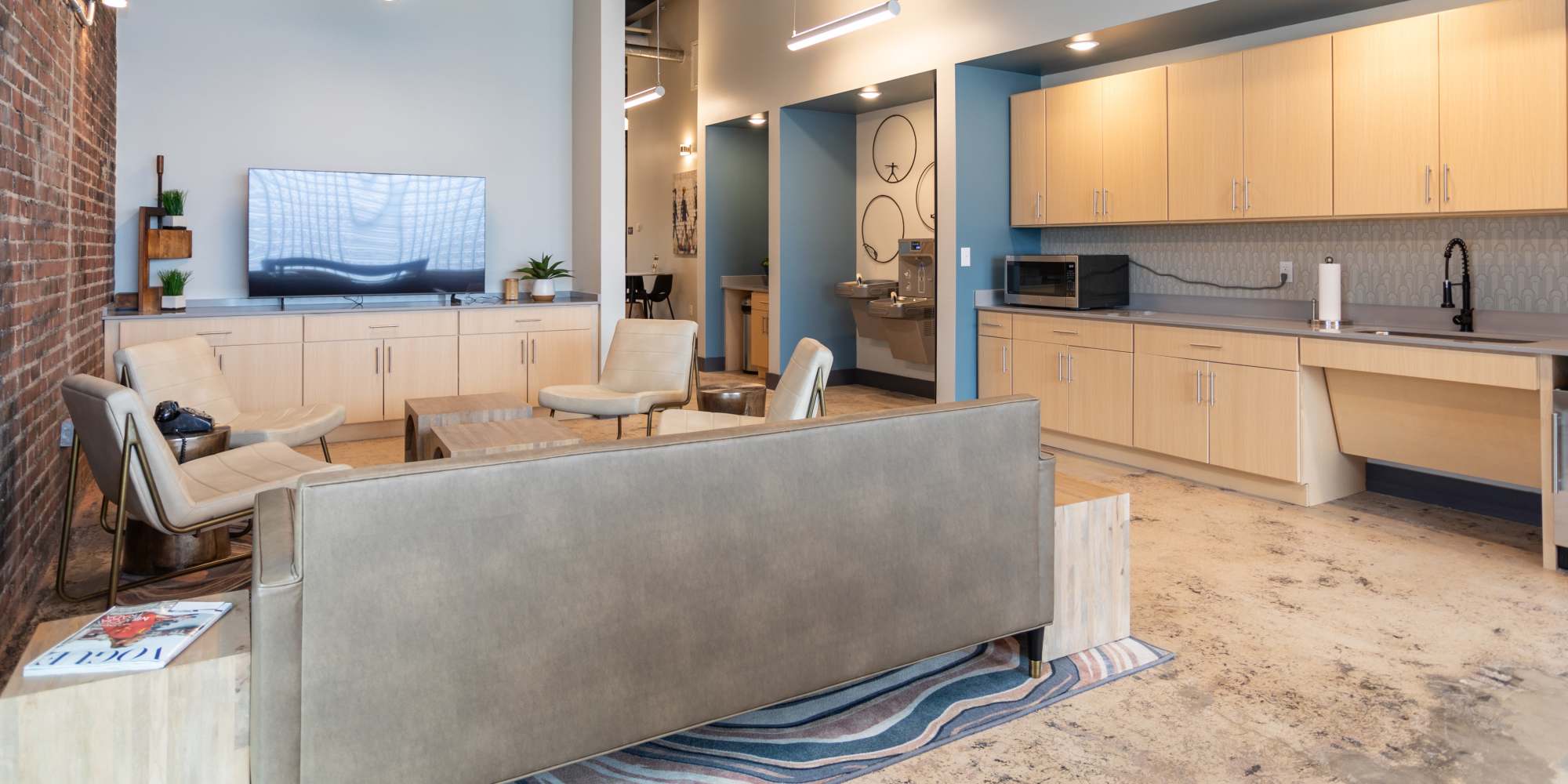 Clubroom at Mojud Lofts in Greensboro, North Carolina