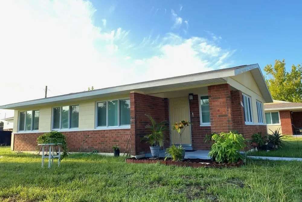 Exterior shot of apartments at Cocoa Sunrise Terrace in Cocoa, Florida