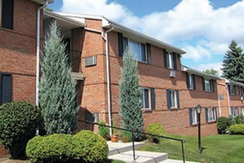 Exterior at Perinton Manor Apartments in Fairport, New York