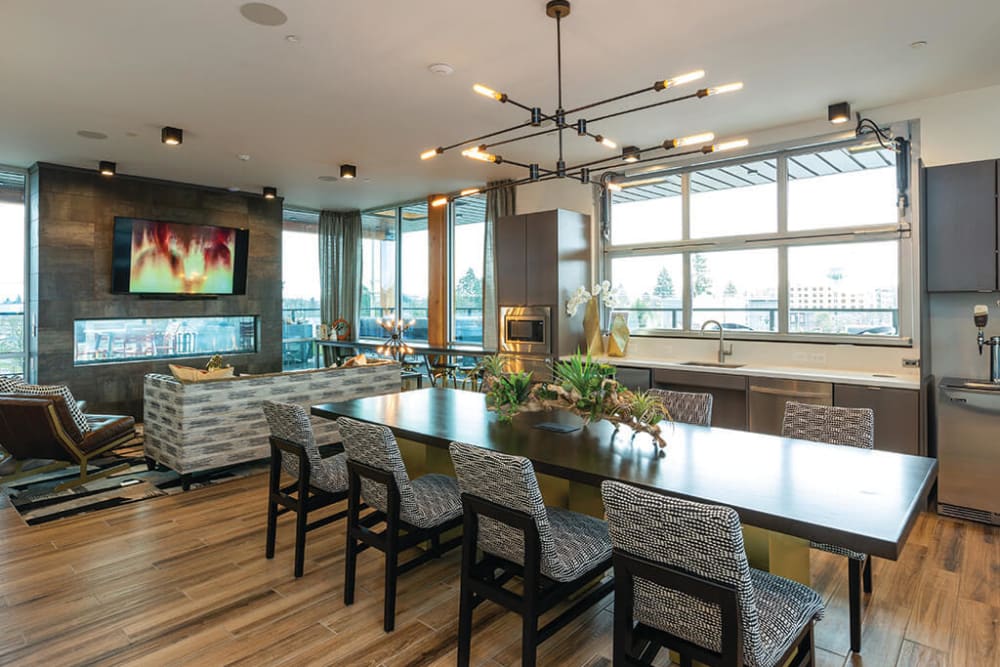Lounge areas and gathering places in the rooftop lounge at ArLo Apartments in Portland, Oregon