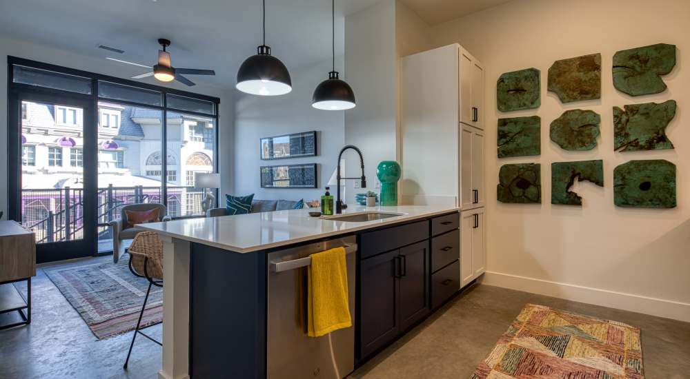 Kitchen with quartz countertop at Fusion at Neon in Norfolk, Virginia