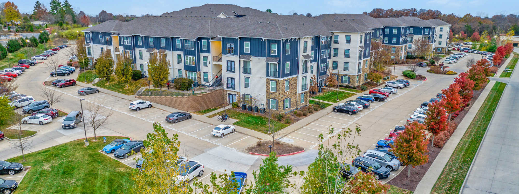 Apartment arial view at The Den in Columbia, Missouri