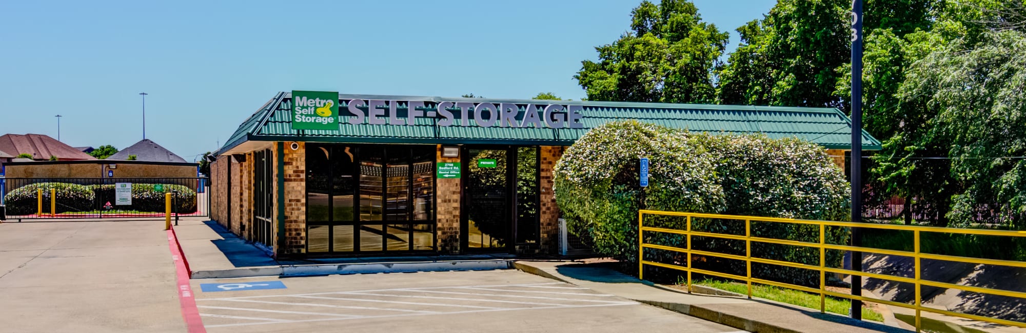 Metro Self Storage in Bedford, TX