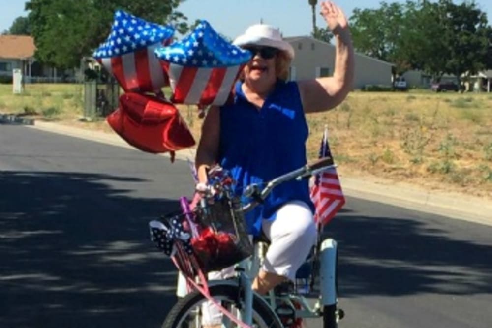 Senior living community in Atwater, California lives a healthy environment lifestyle at Castle Vista Senior Duplex Community