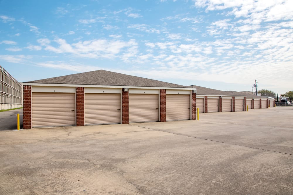 Outdoor units at Metro Self Storage in Houston, Texas
