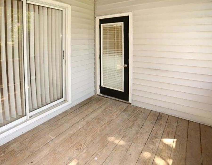 Wooden apartment deck at Acasa Tropical Ridge in Columbia, South Carolina