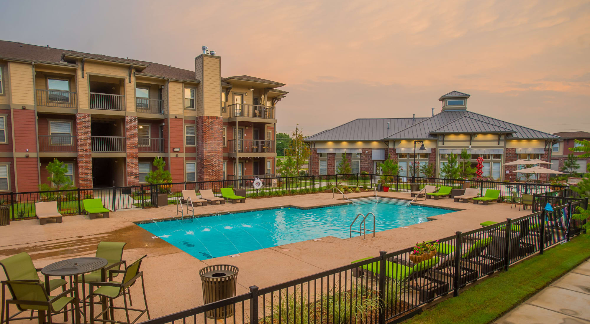 Broken Arrow, OK Luxury Apartments for Rent Icon at Broken Arrow