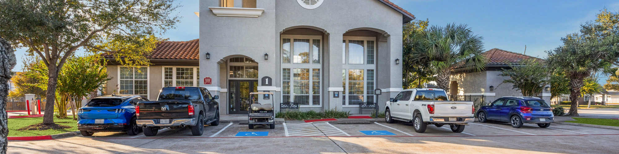 Amenities | Costa Verde in Clute, Texas     