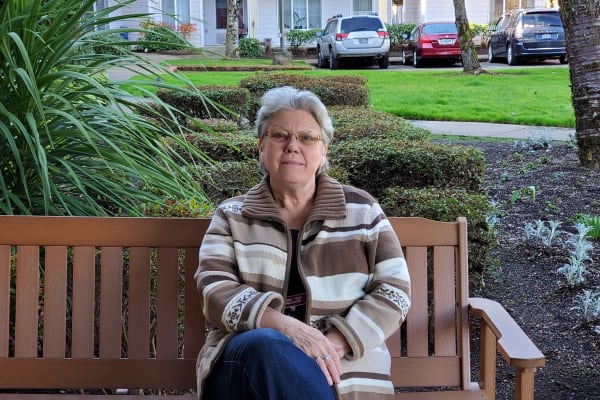 Testimonials from residents at Somerset Lodge in Gladstone, Oregon