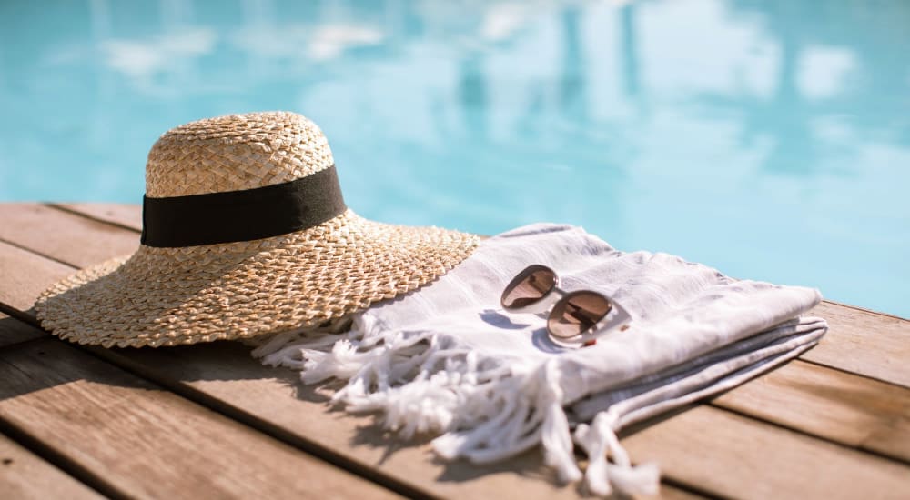 Relaxing swimming pool at The Tower at Hollywood Hills in Los Angeles, California