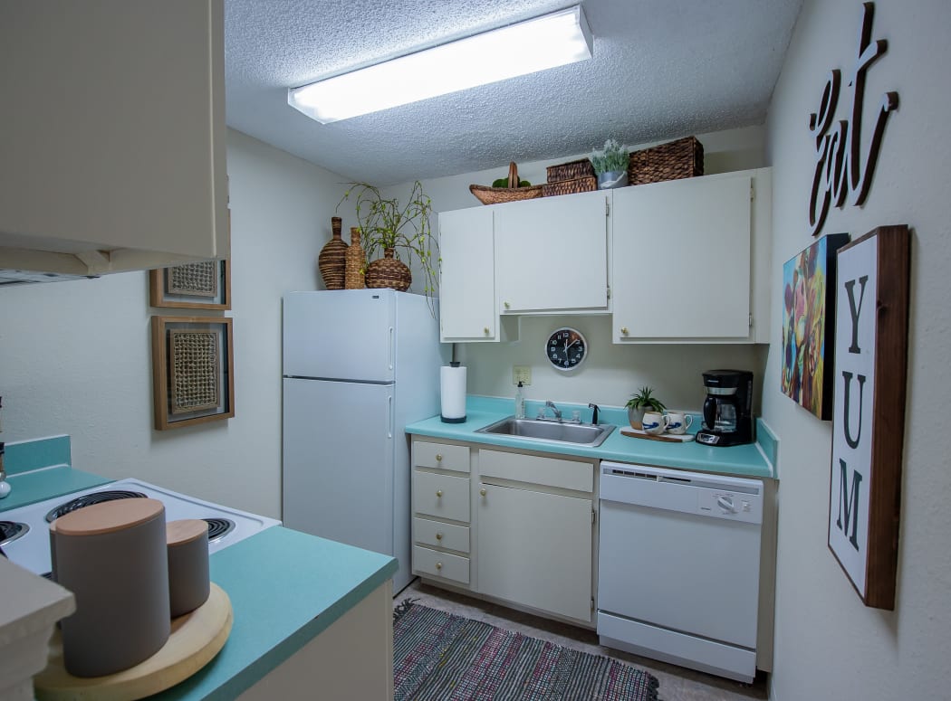 Kitchen at Summerfield Place Apartments in Oklahoma City, Oklahoma