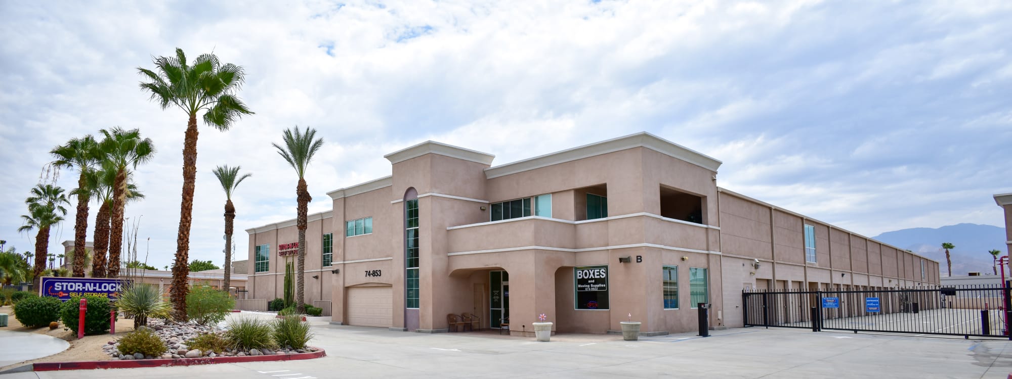 STOR-N-LOCK Self Storage in Palm Desert, California