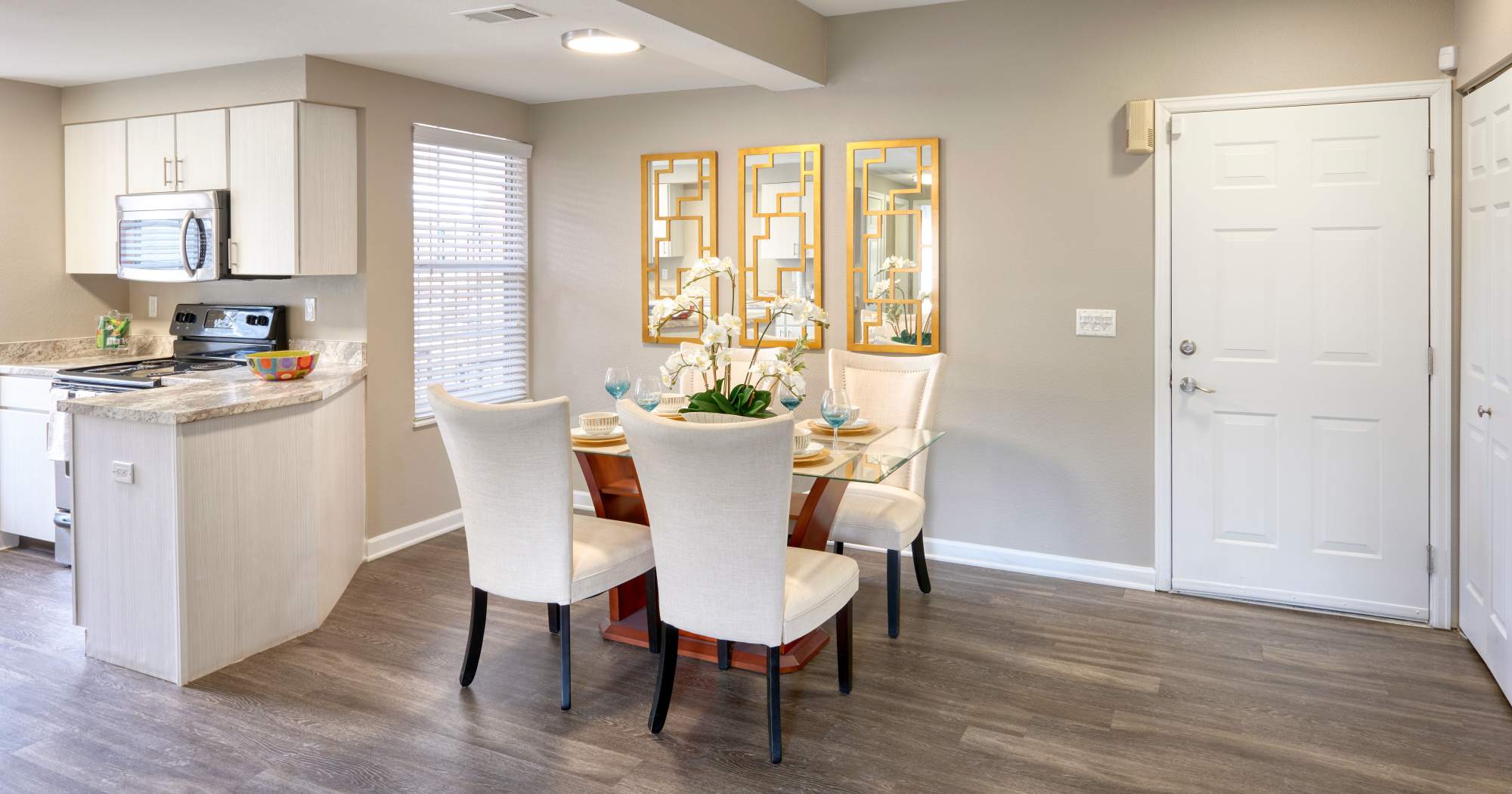 Englewood, Colorado apartments at Villas at Homestead Apartments