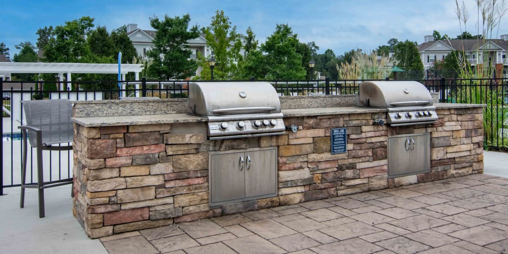 An outdoor grilling station at River Forest in Chester, Virginia