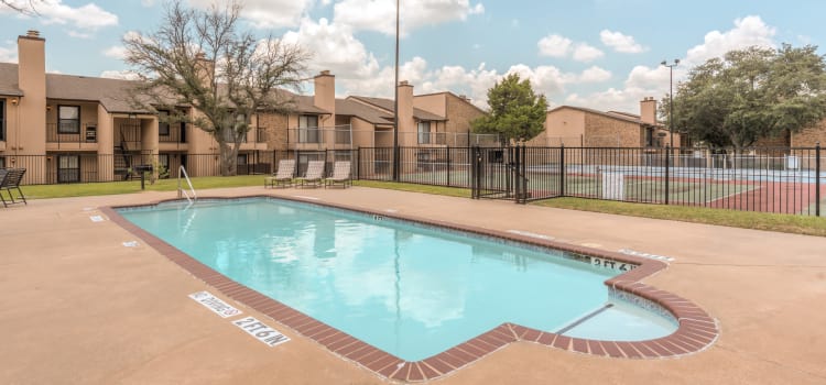 swimming pool at The Corners Apartments