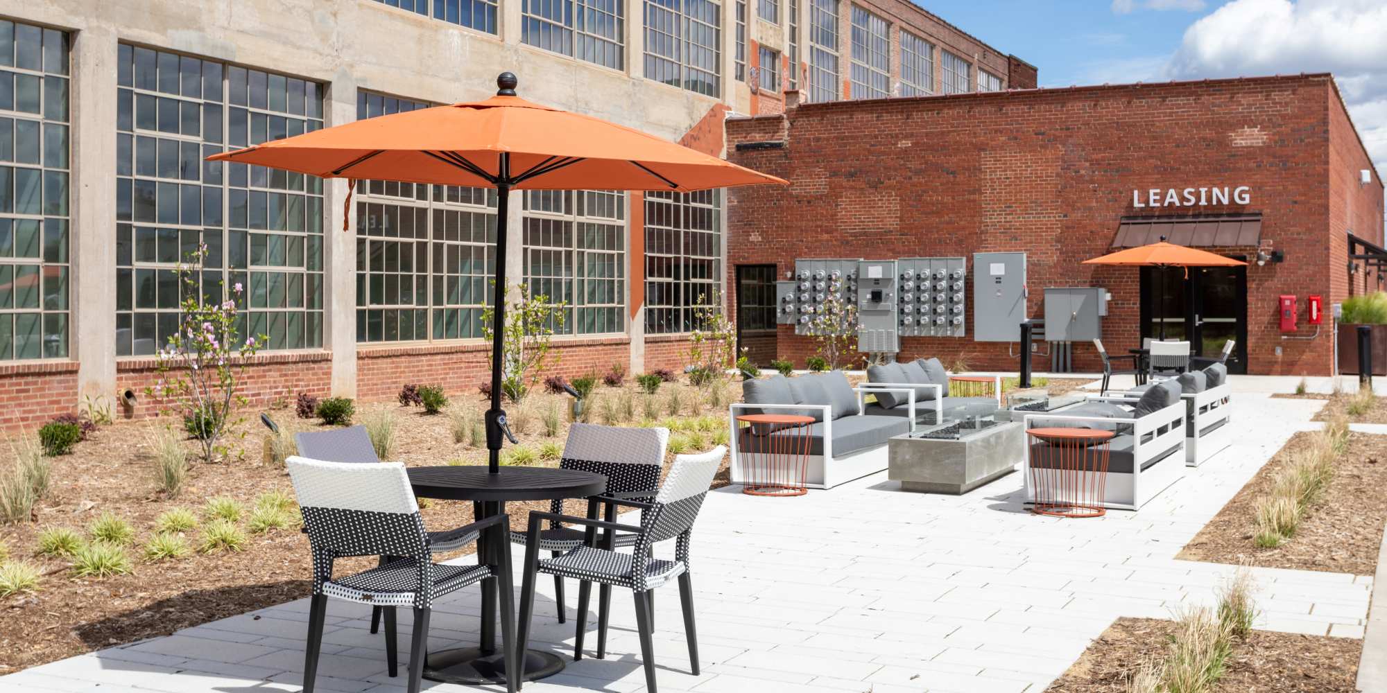 Outside lounge area at Mojud Lofts in Greensboro, North Carolina