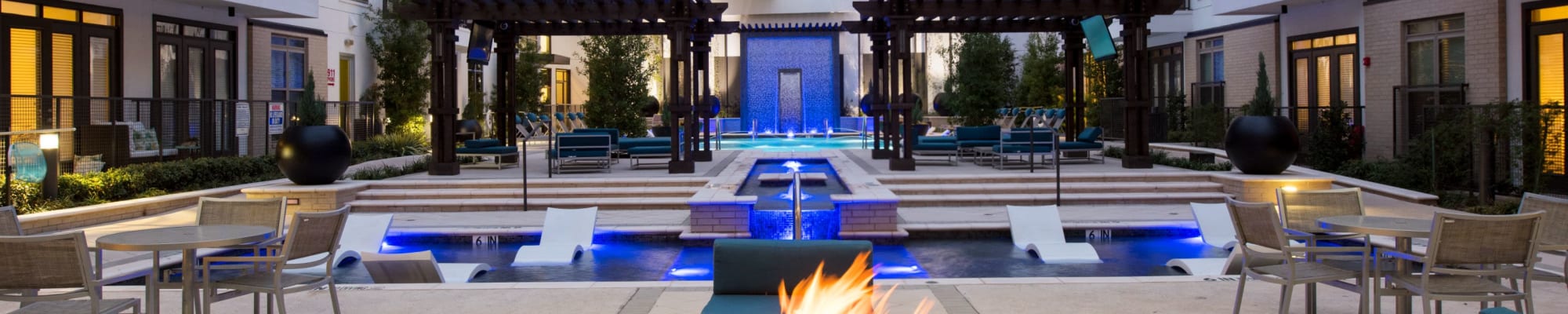 Apartments in Richardson, TX offering 1, 2 & 3 bedroom apartments