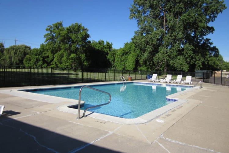 Community Amenities at Concorde Club Apartments in Romulus, Michigan