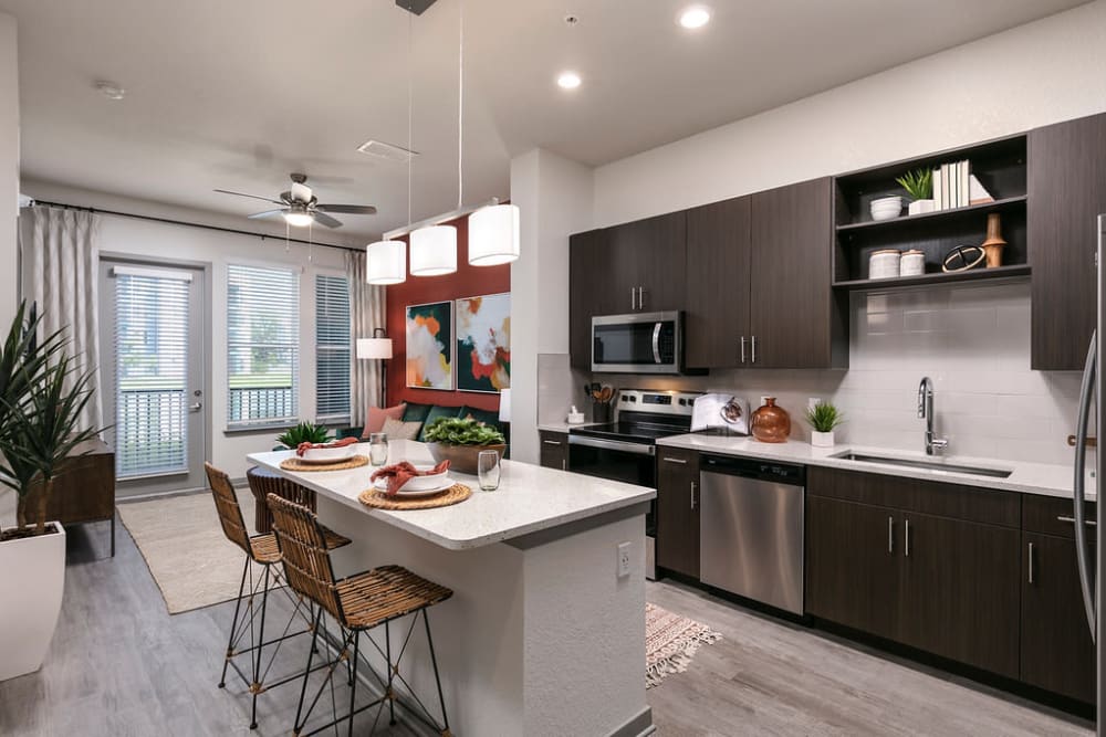 Elegantly decorated kitchen area at Integra Crossings in Sanford, Florida