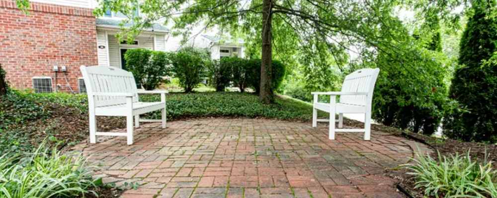 Private patio at Colts Run in Lexington, Kentucky