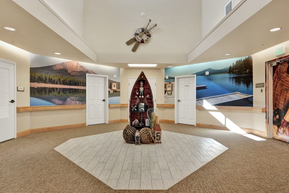 Decorative room in Crystal Terrace of Klamath Falls in Klamath Falls, Oregon