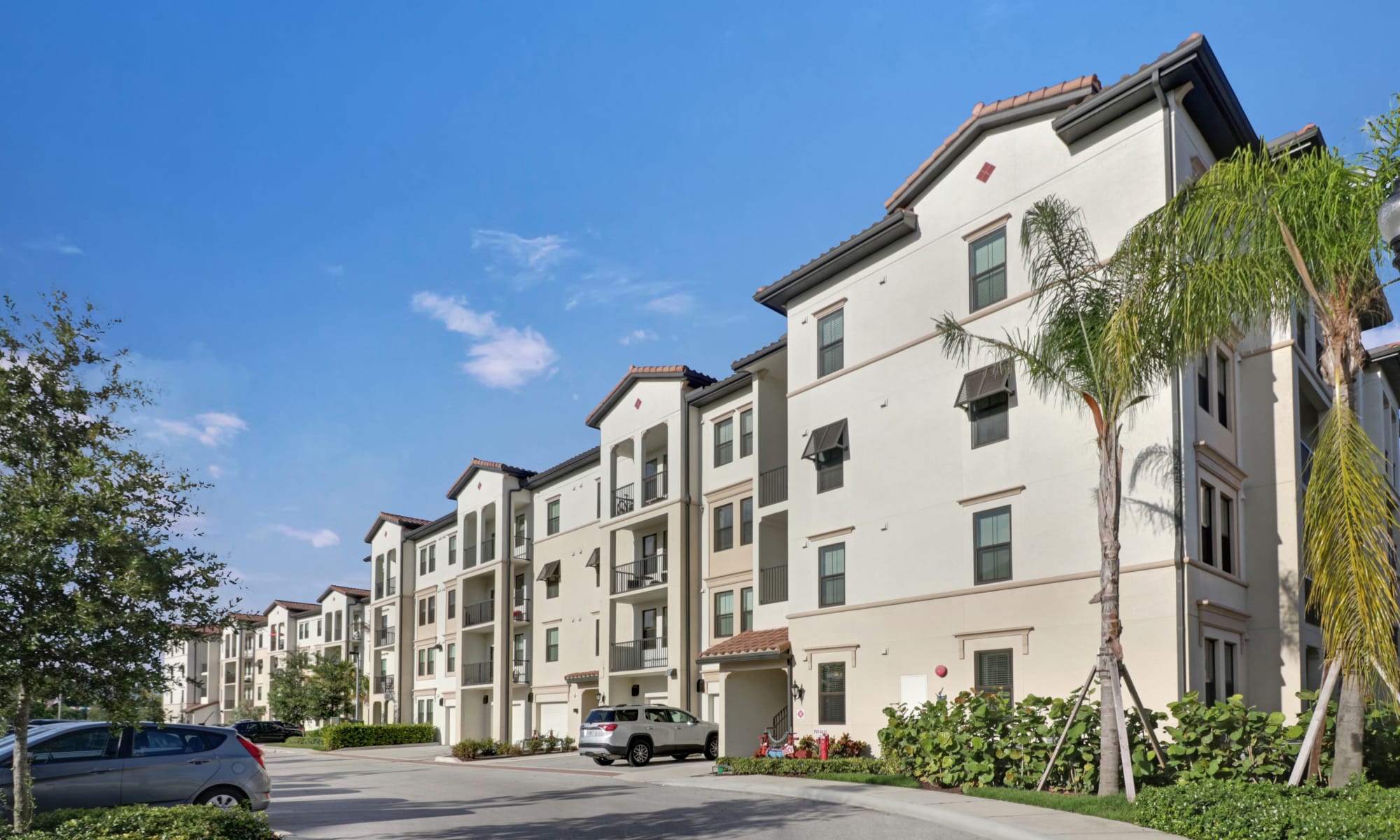 Linden Pointe apartments in Pompano Beach, Florida