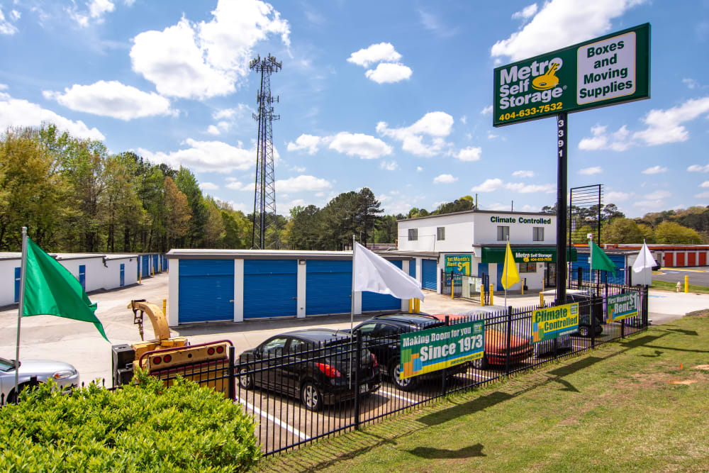 Parking at Metro Self Storage in Decatur, GA