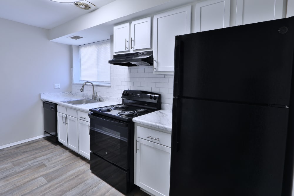 Photos and virtual tours of Morningside Apartments & Townhomes