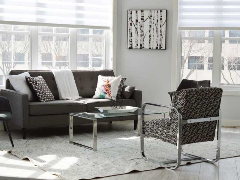 Spacious living room with a couch at Carondelet in Los Angeles, California