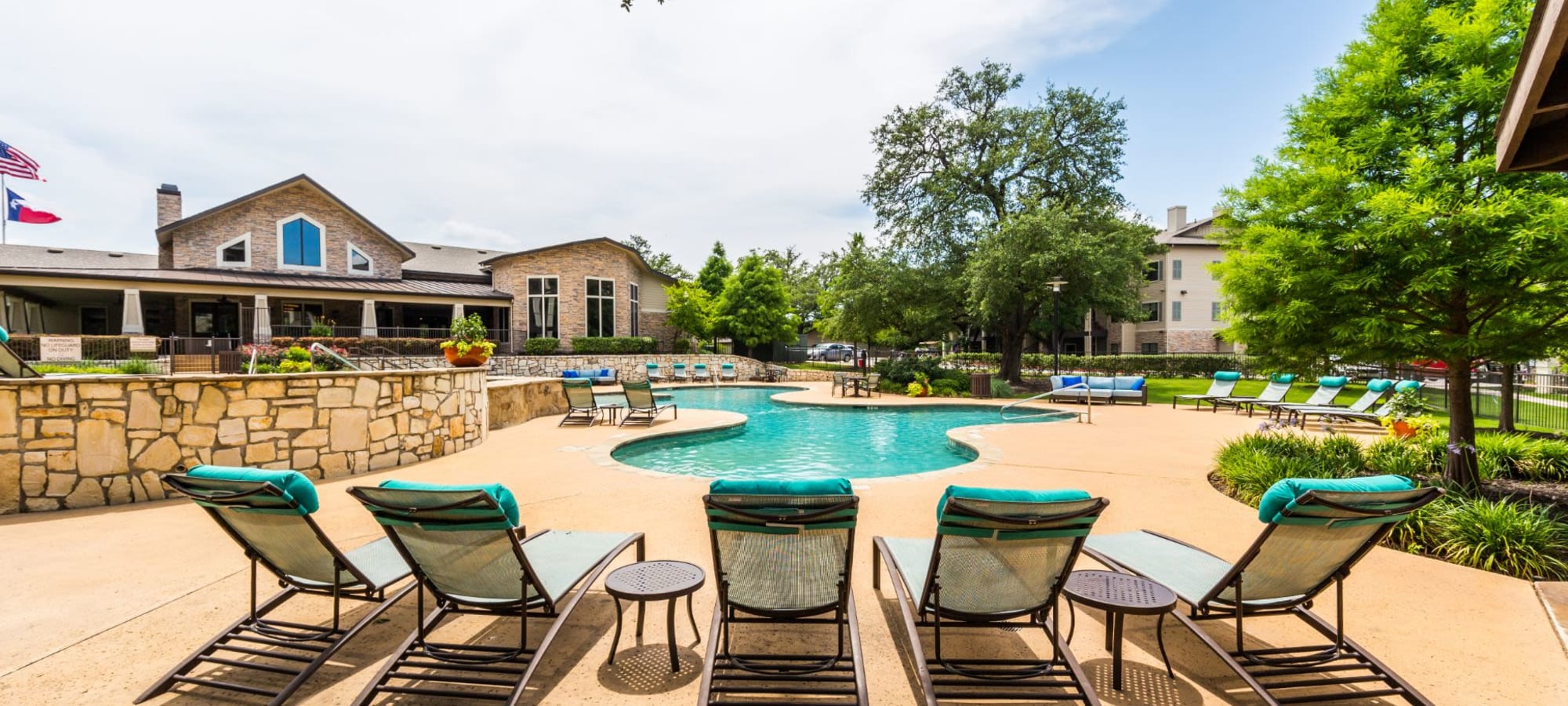 Apartments at Marquis on Lakeline in Cedar Park, Texas
