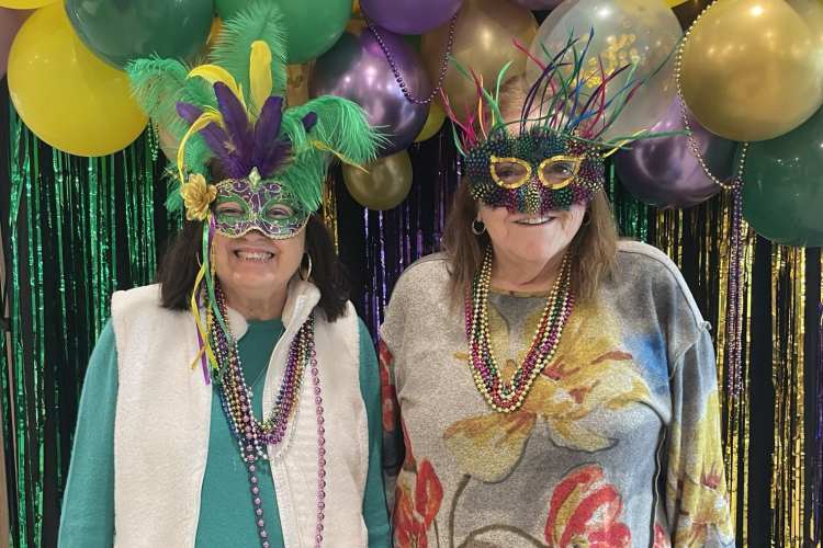 Residents enjoyng their time at Watermere at Firewheel in Garland, Texas