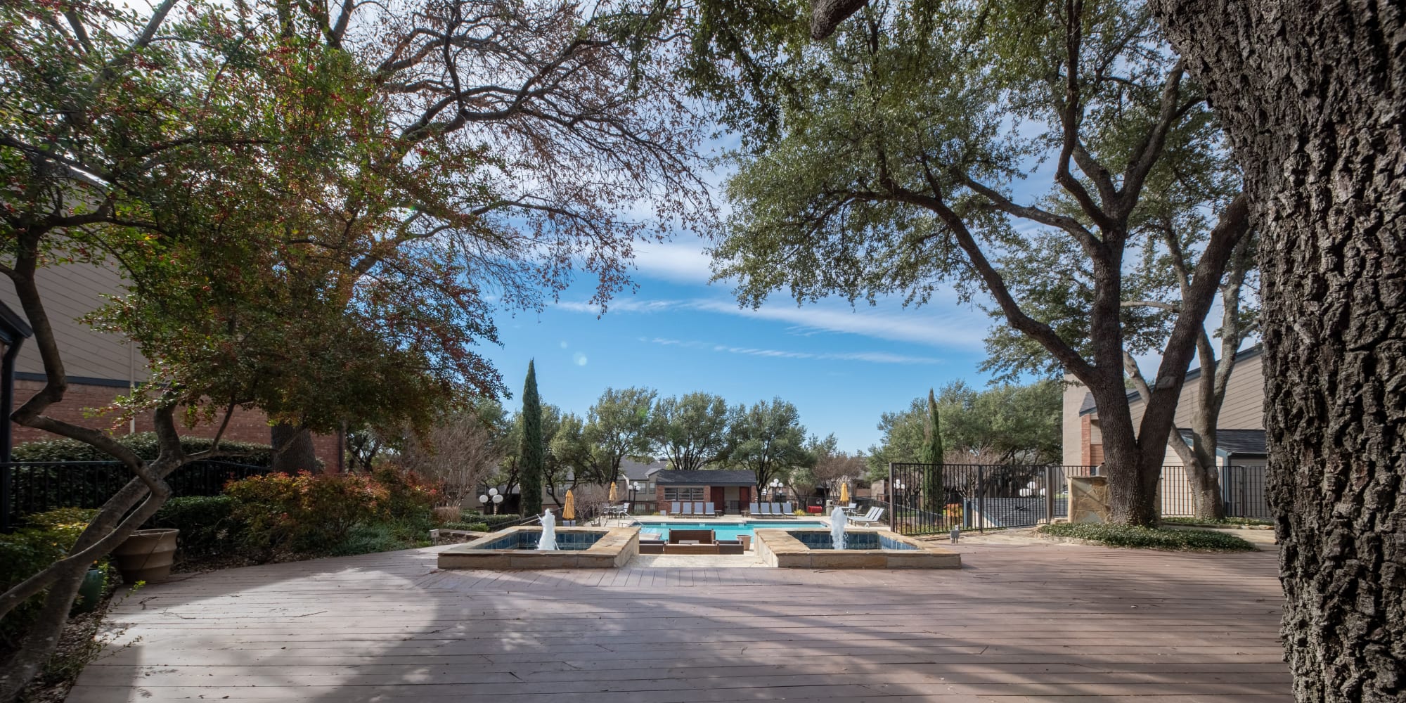 Apartments at Trails of Towne Lake in Irving, Texas