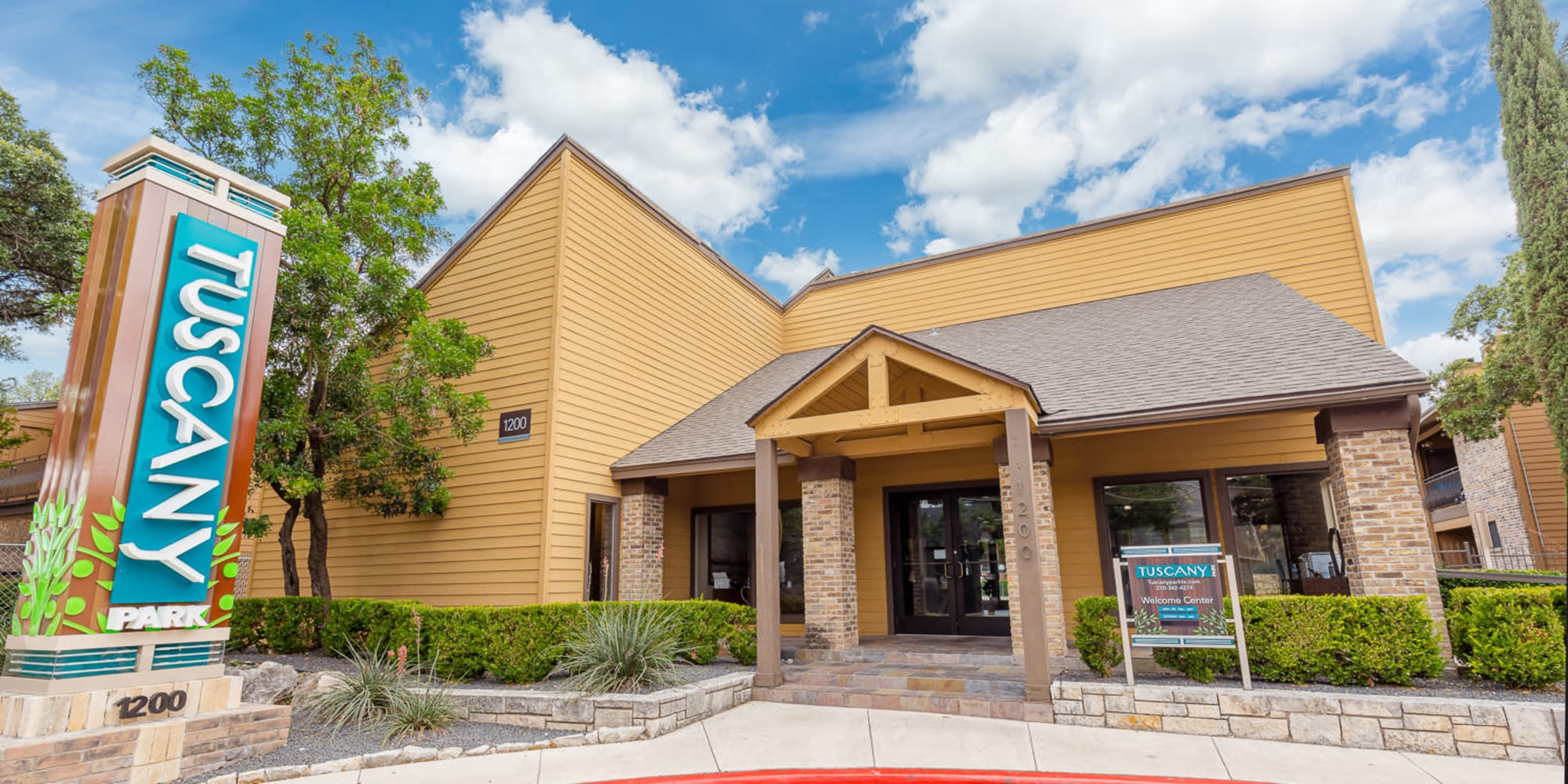 Open floor plans at Tuscany Park in San Antonio, Texas