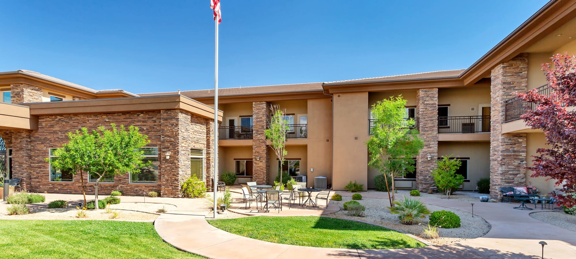 Senior living at The Retreat at Sunriver in St. George, Utah