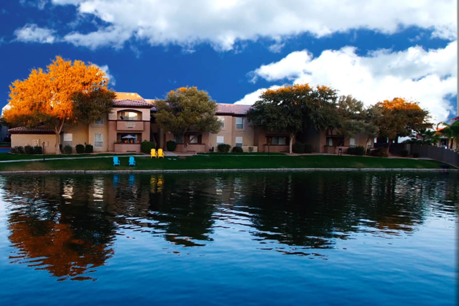 Ocotillo Bay Apartments in Chandler, Arizona, waterfront