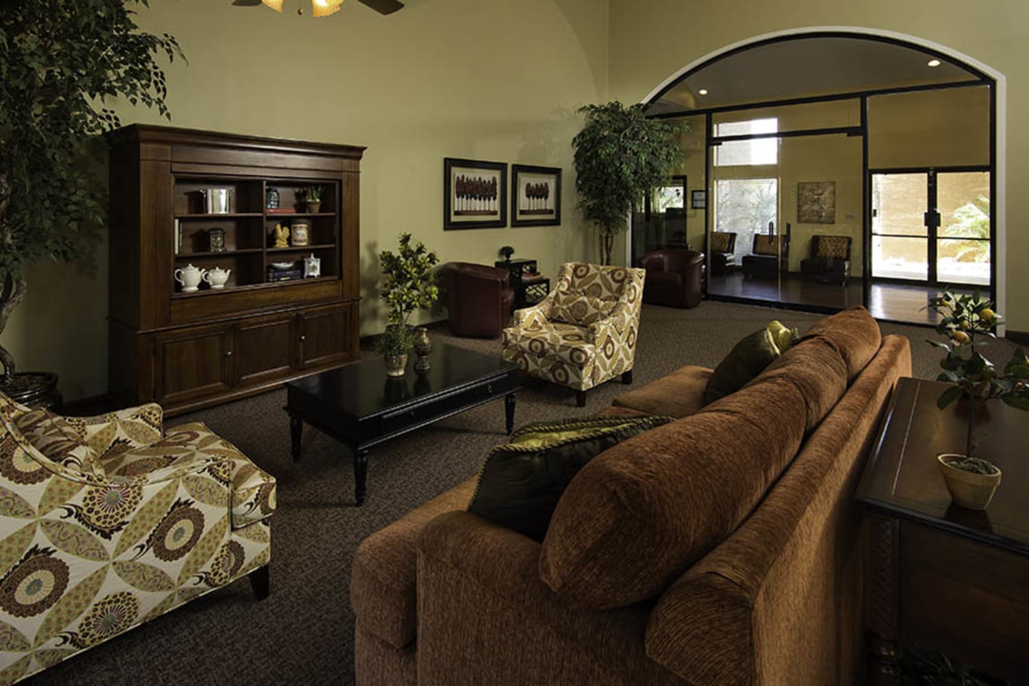 Photos of Waterford Place Apartments in Mesa Arizona Photos of Waterford Place Apartments in Mesa Arizona