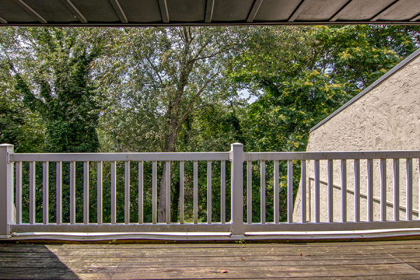 Balcony at The Cascades Townhomes and Apartments in Pittsburgh