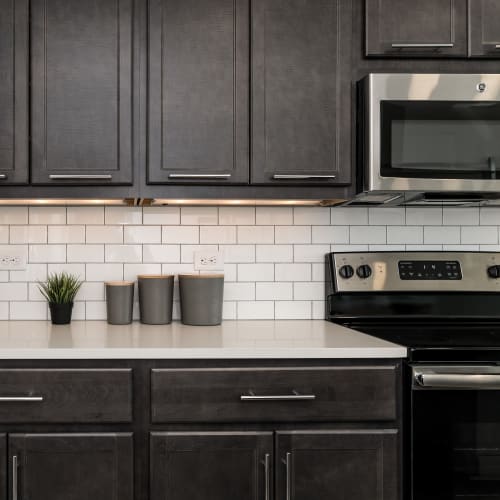 Photos of Alexander Pointe Apartments in Maineville, OH