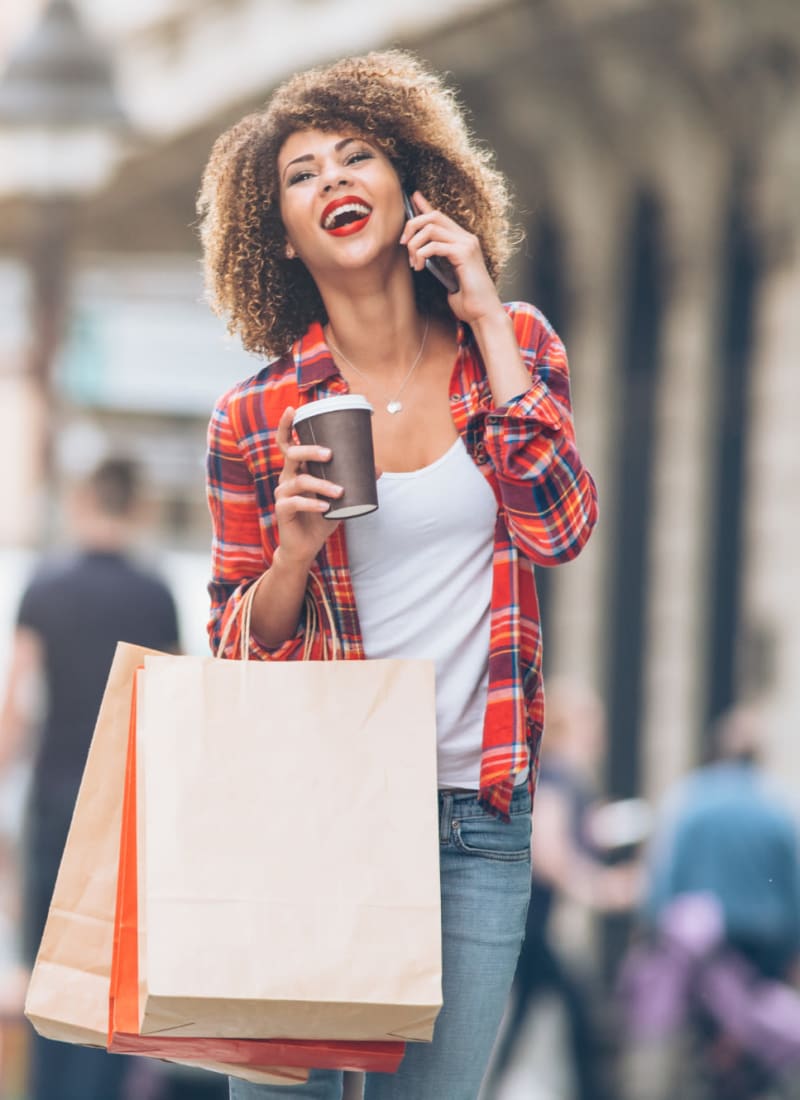Resident shopping near Marquis on Lakeline in Cedar Park, Texas