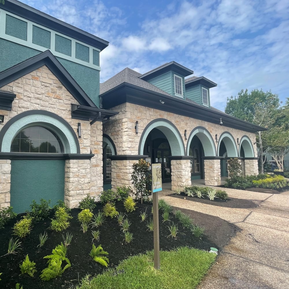 Exterior view with archways at Legacy at Cypress in Cypress, Texas