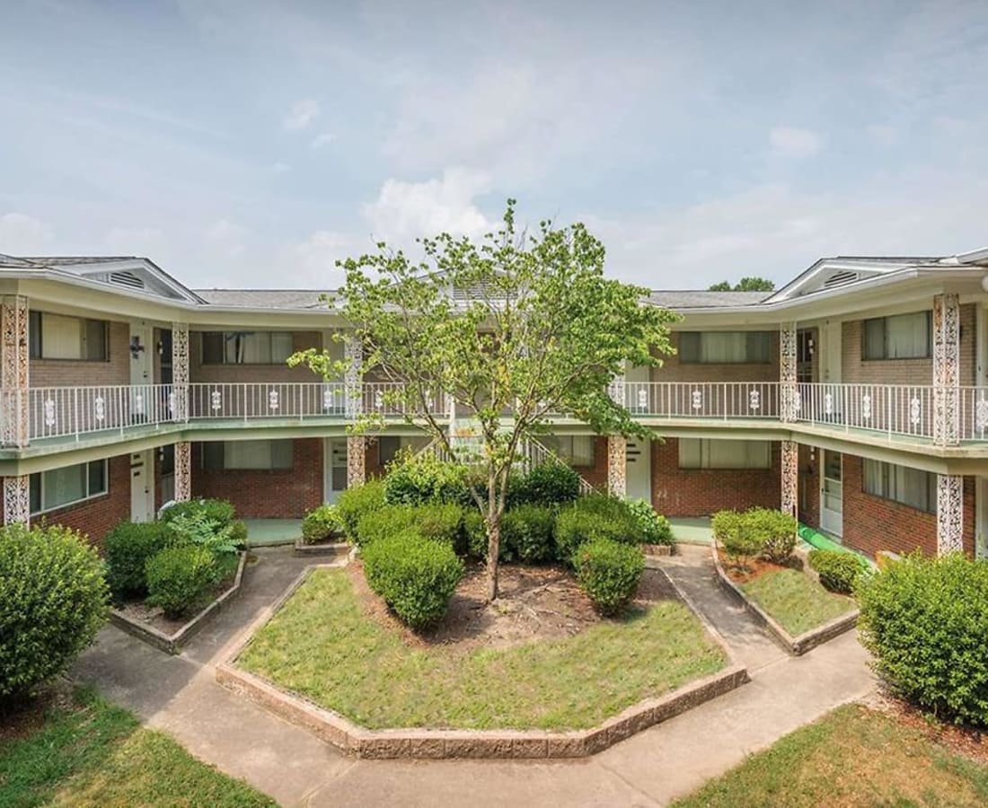 Courtyard between apartments at Oaks at Northgate in Durham, North Carolina