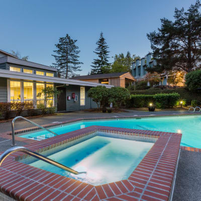 Large pool at The Knoll Redmond in Redmond, Washington